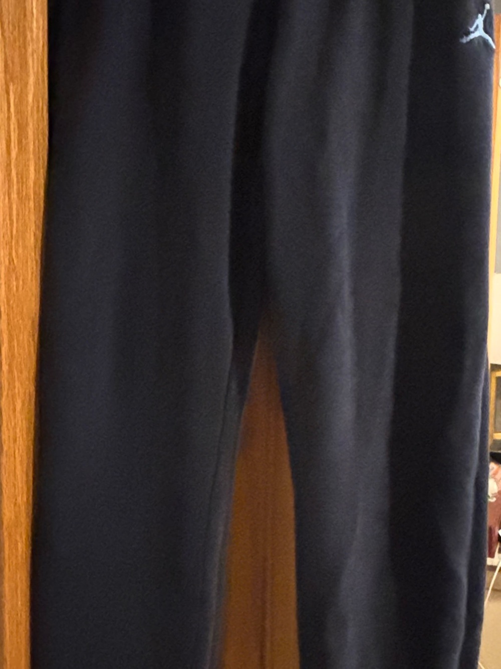 Jordan navy boy's sweatpants with hoodie